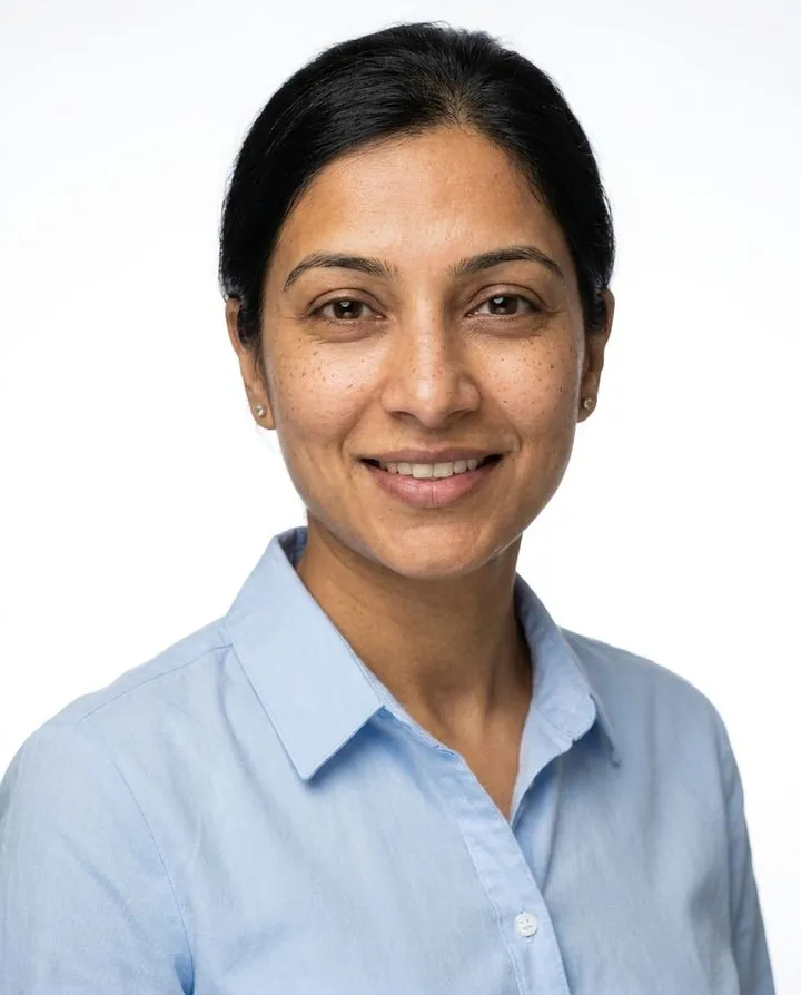AI resume photo: light blue shirt on a white studio background